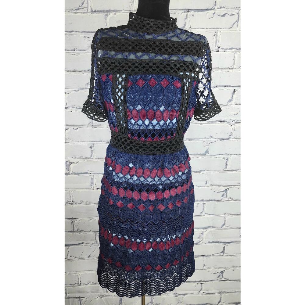 Lea collection Women's S Hexagon Navy & Red Lace and Mesh Tiered Cocktail Dress